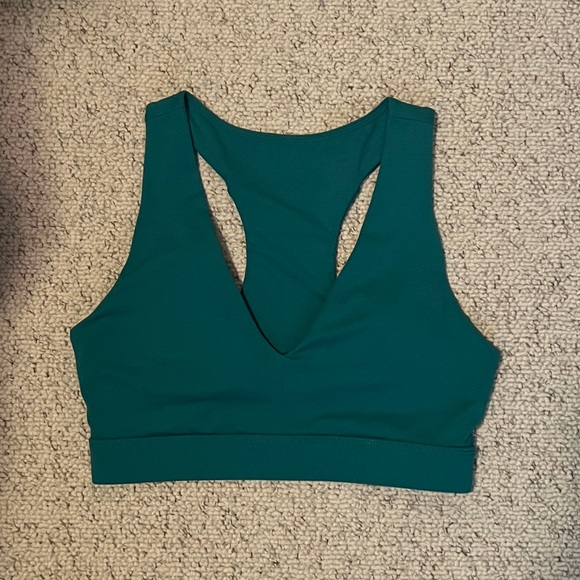 Fabletics Other - Fabletics On-The-Go Midi Medium Impact Sports Bra